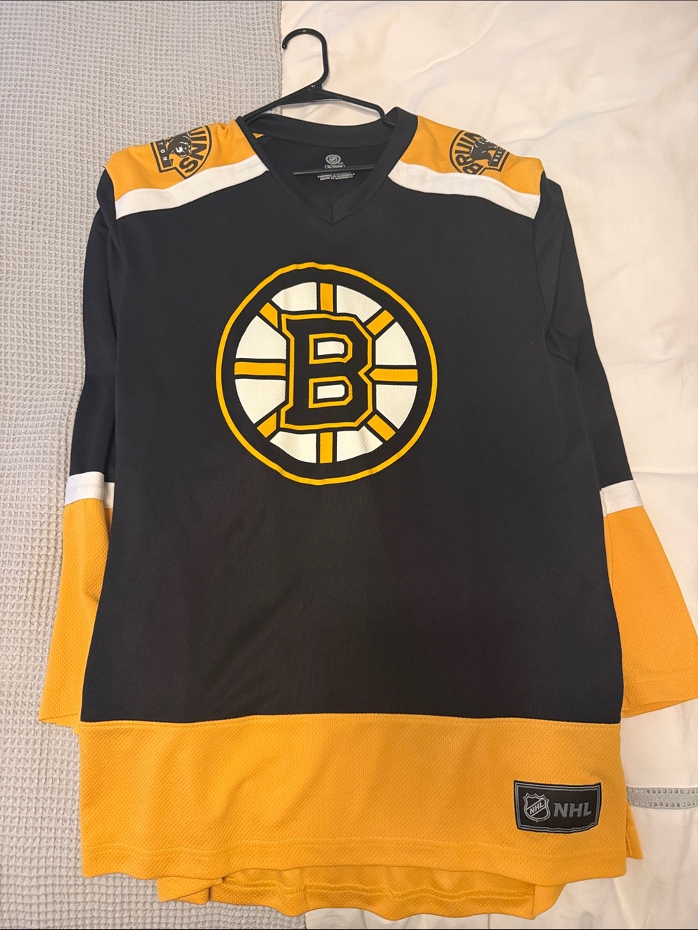 NHL Boston Bruins Black & Gold Hockey Jersey